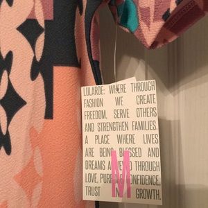 Lularoe medium Amelia